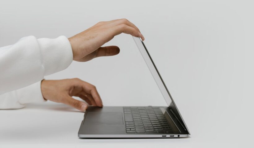 Megújul az Ügysegéd